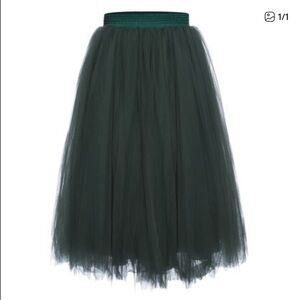 Elegant Green Tulle Skirt